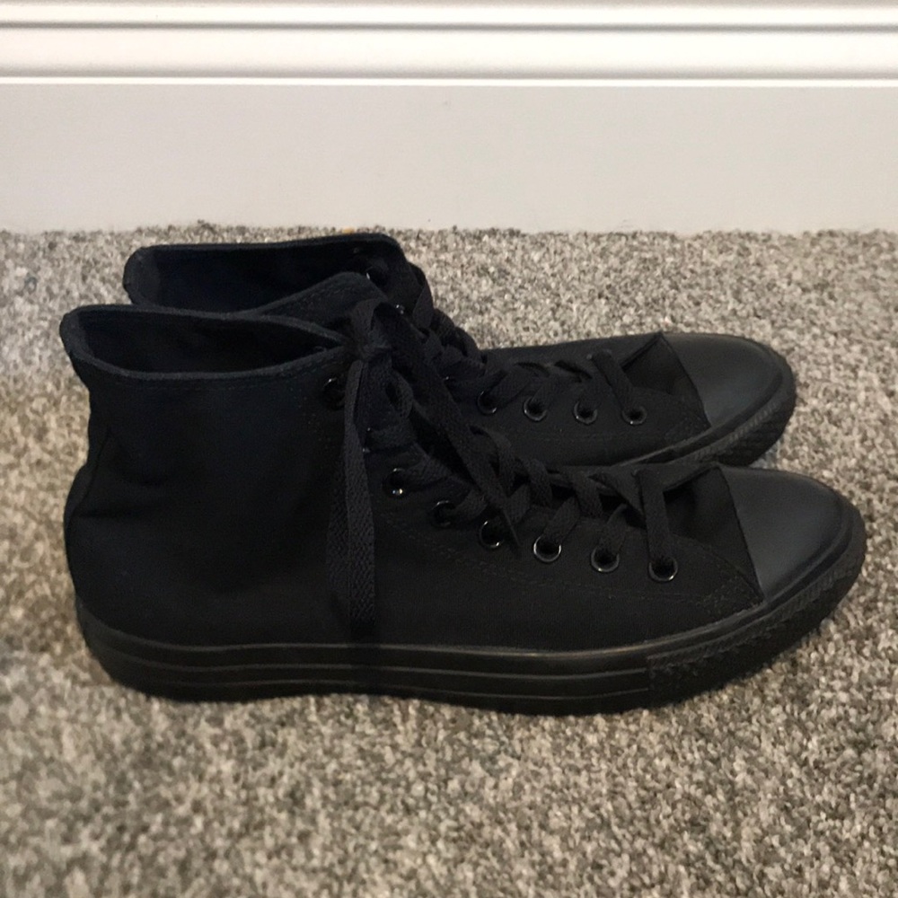 Men’s Converse Classic Size 9.5
